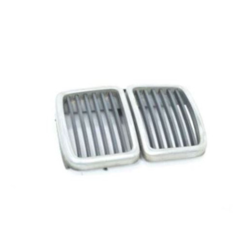 Решітка радіатора BMW 3 (E30) 87-91 Решітка радіатора BMW 3 (E30) 87-91