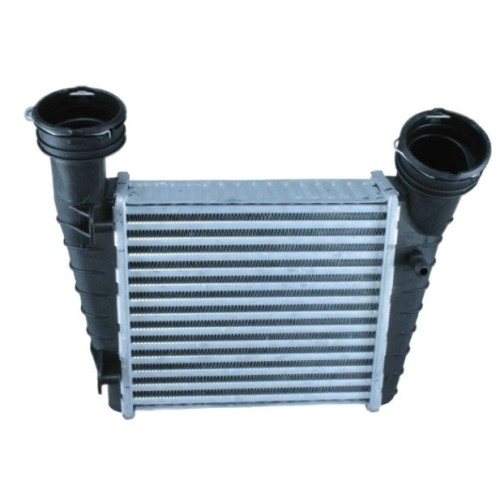 Інтеркулер SKODA SUPERB 02-08 (3U) Інтеркулер SKODA SUPERB 02-08 (3U)