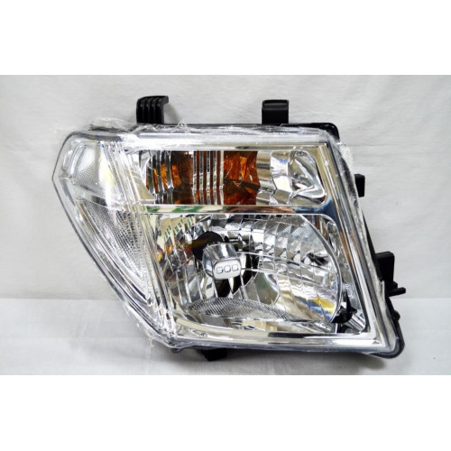 Фара права NISSAN NAVARA 05-13 Фара права NISSAN NAVARA 05-13