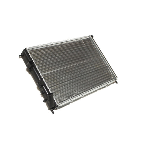 Радіатор охолодження RENAULT MEGANE 99-02 (I) Радіатор охолодження RENAULT MEGANE 99-02 (I)